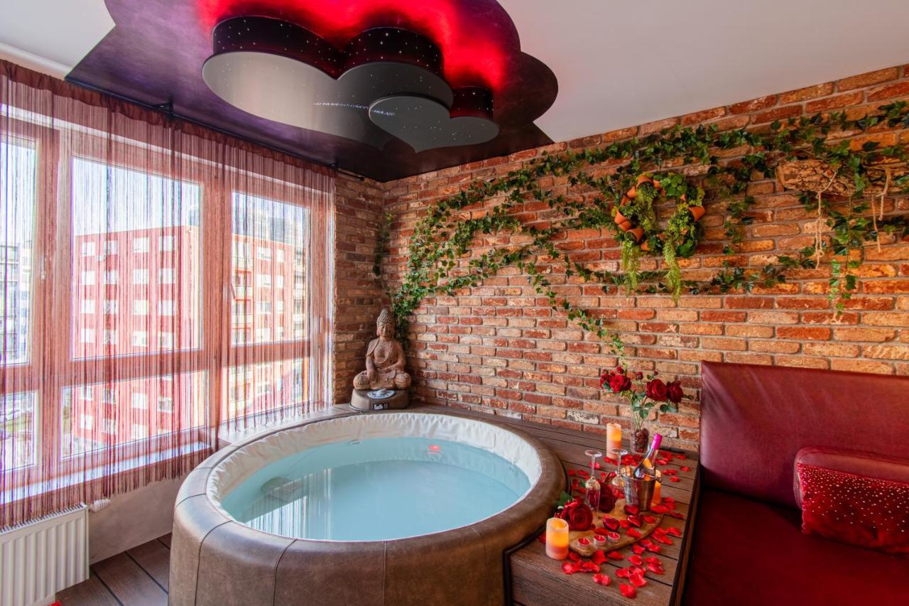 Jacuzzi - Love - Bdsm - Extra Luxury - Ev Chargger - Valentine'S Day - Red Room - Flexible Selfcheckins 28 Zagrzeb Zewnętrze zdjęcie