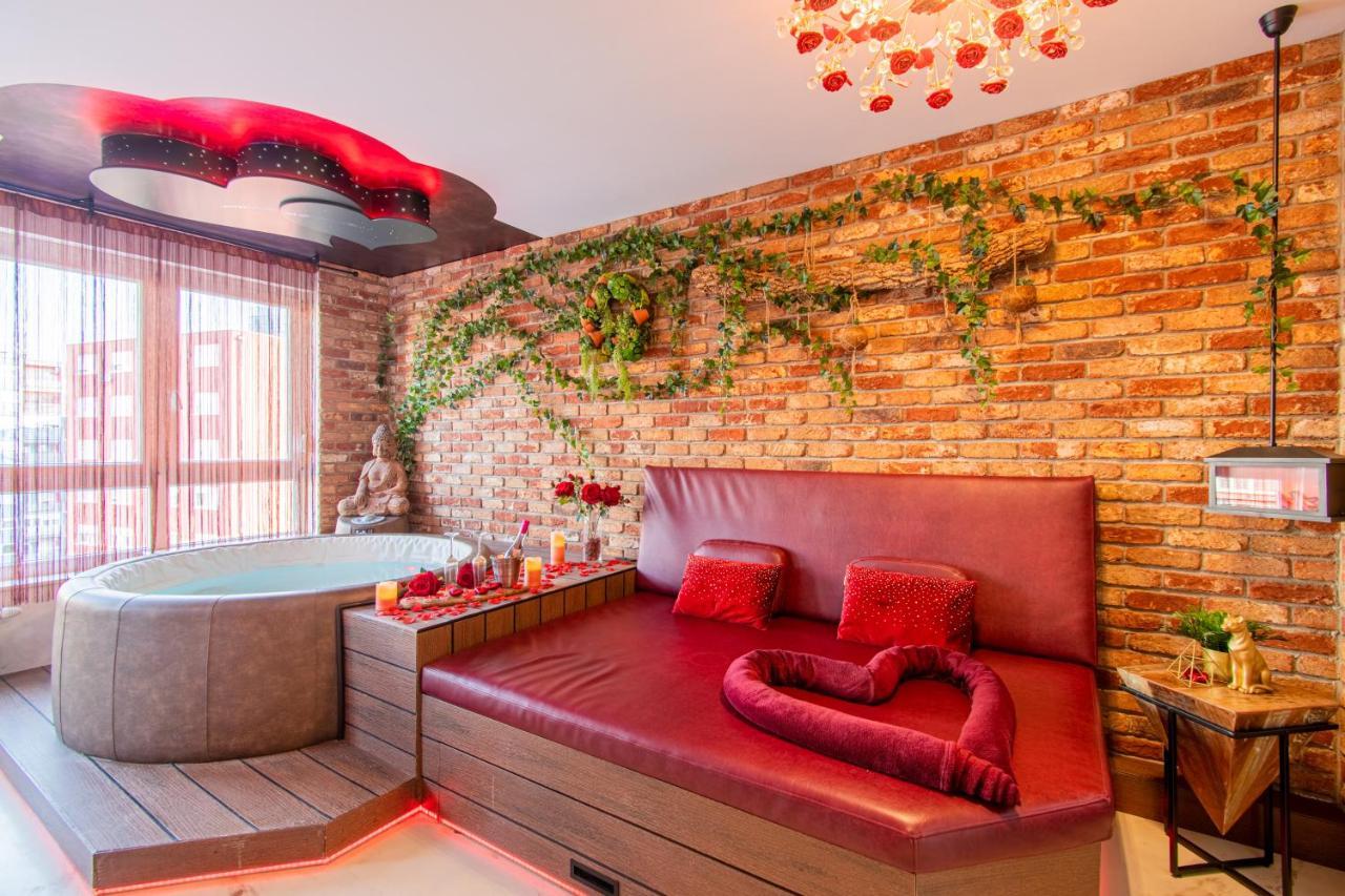 Jacuzzi - Love - Bdsm - Extra Luxury - Ev Chargger - Valentine'S Day - Red Room - Flexible Selfcheckins 28 Zagrzeb Zewnętrze zdjęcie