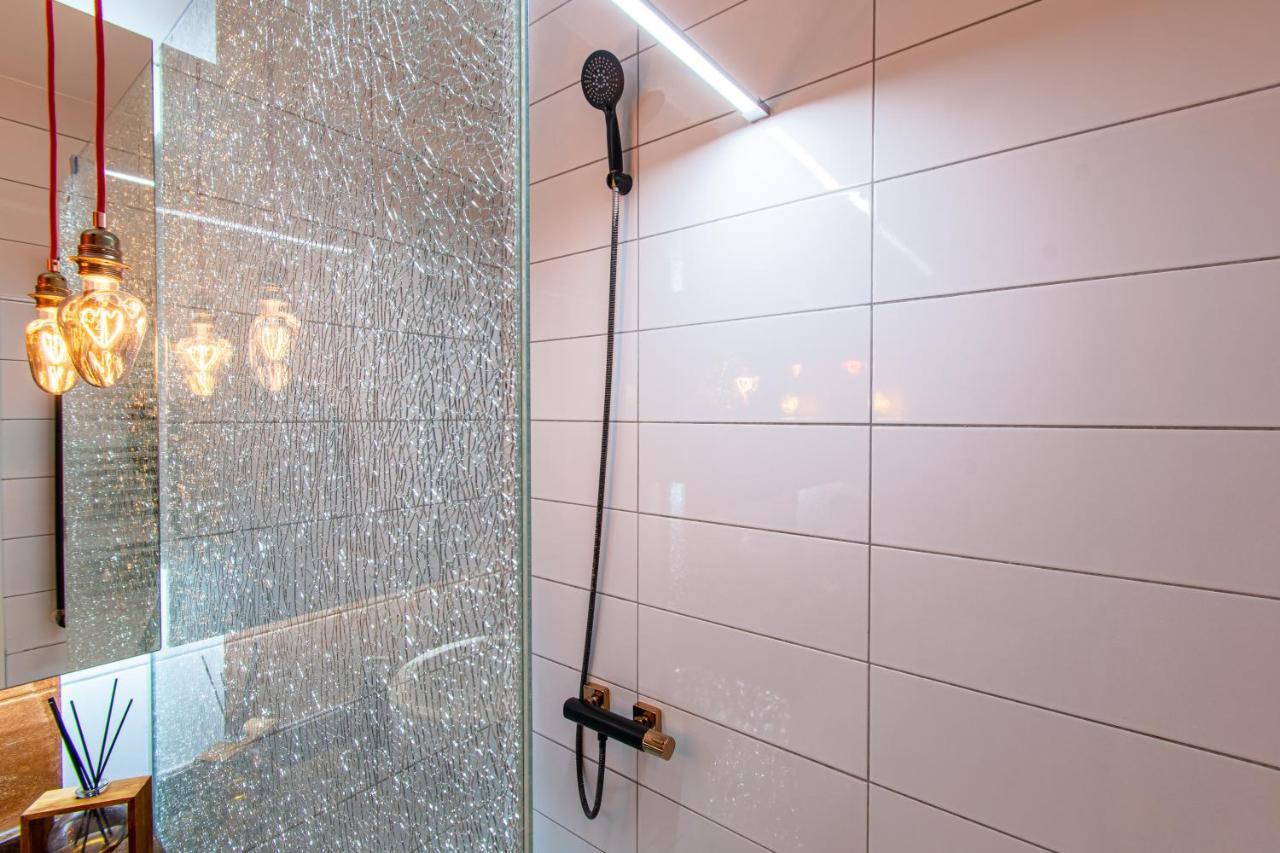 Jacuzzi - Love - Bdsm - Extra Luxury - Ev Chargger - Valentine'S Day - Red Room - Flexible Selfcheckins 28 Zagrzeb Zewnętrze zdjęcie