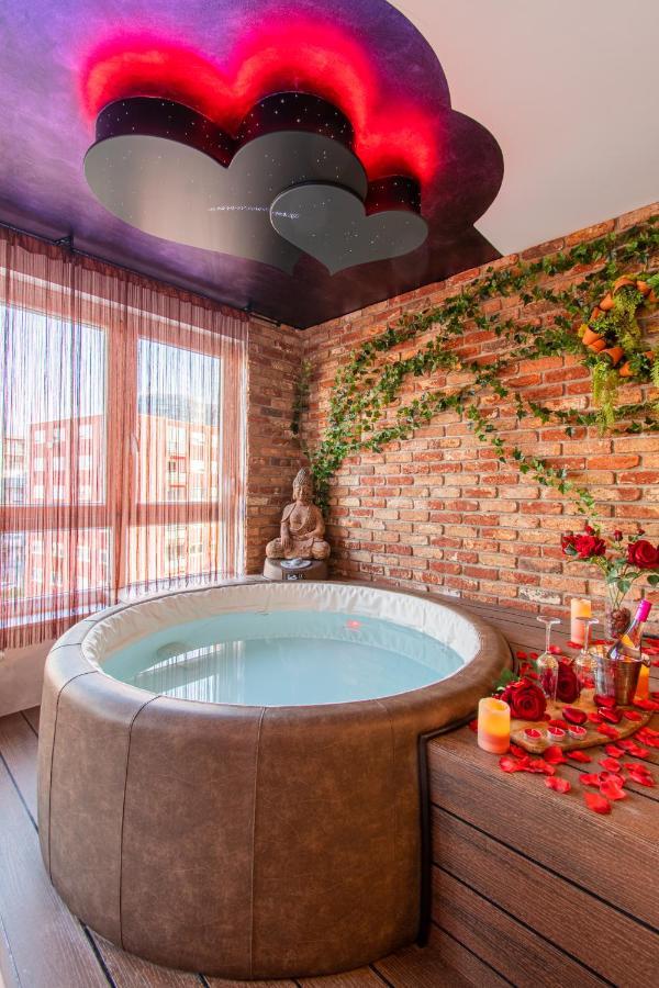 Jacuzzi - Love - Bdsm - Extra Luxury - Ev Chargger - Valentine'S Day - Red Room - Flexible Selfcheckins 28 Zagrzeb Zewnętrze zdjęcie
